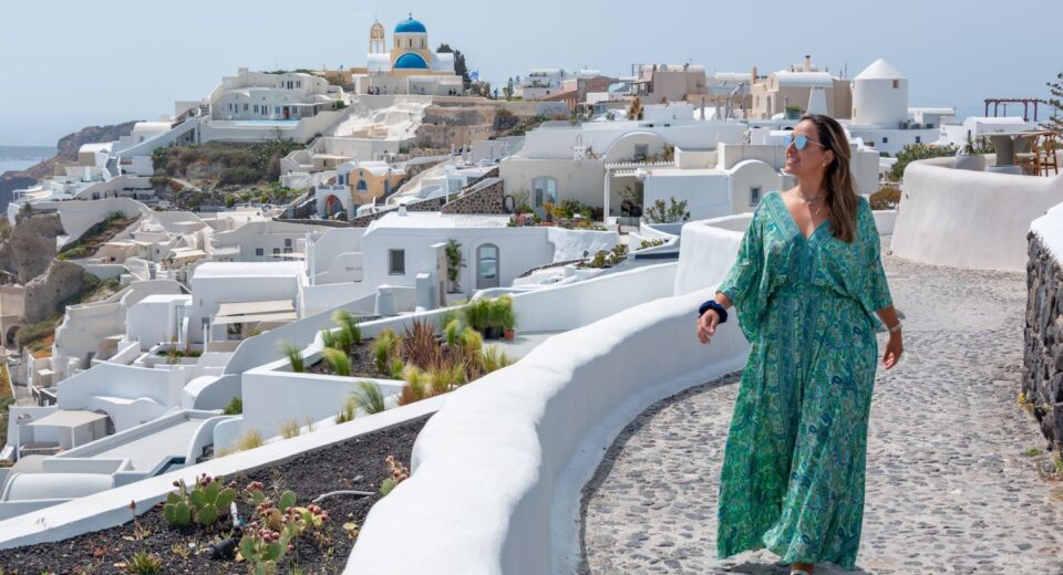 santorini travel tips