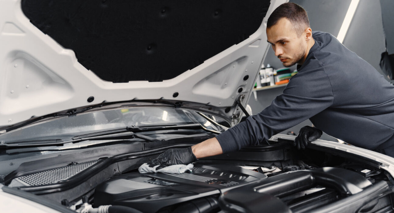 How to Change Car Air Filter